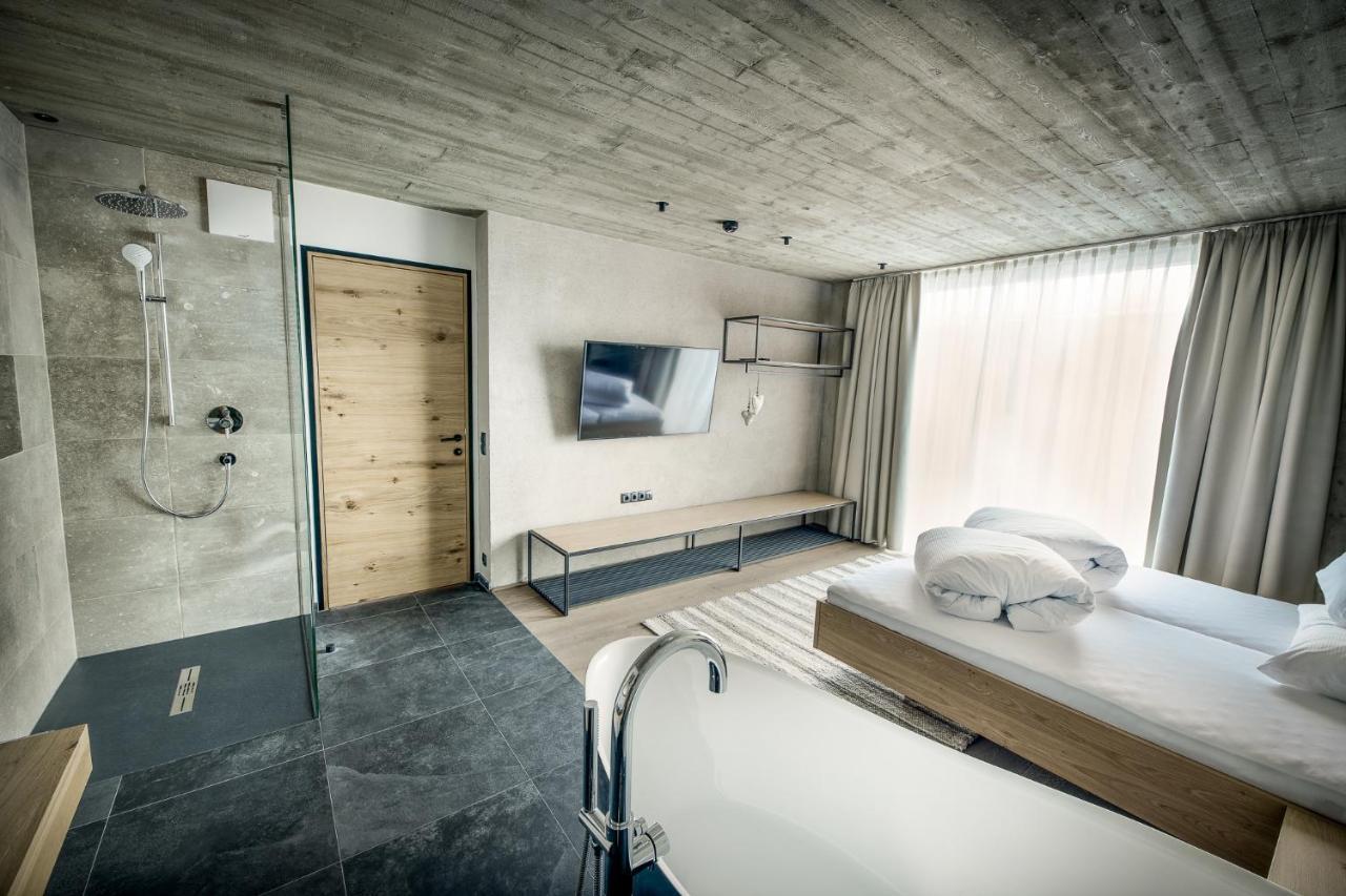 Glanz & Glory Appartements Laengenfeld Ngoại thất bức ảnh